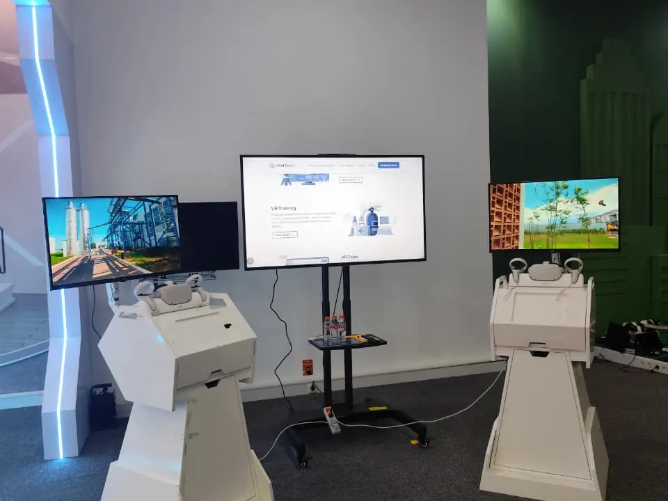 SmartEye.id immersive learning equipment at Telkom Corporate University